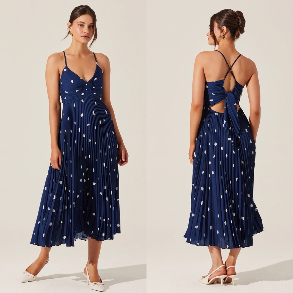 ASTR The Label Blythe Navy Polka Dot V-Neck Sleeveless Midi Dress Sz L